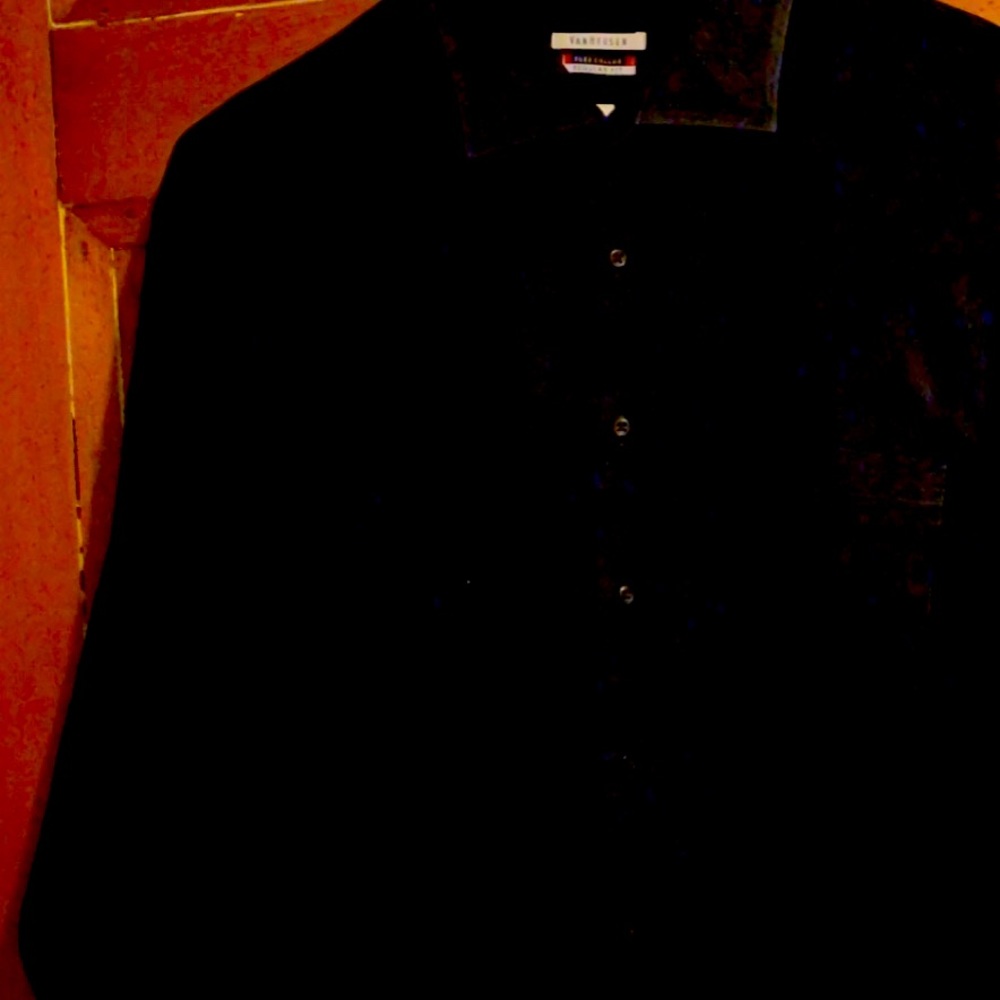 Like new condition and dry cleaned